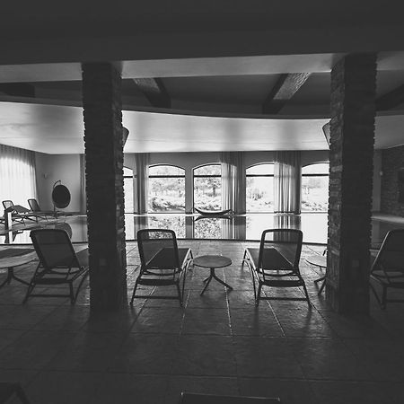 Hotel Remes Opalenica Eksteriør billede