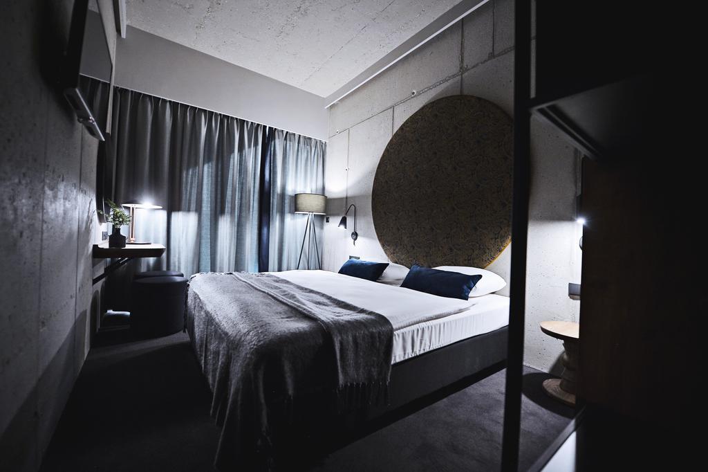 Hotel Remes Opalenica Eksteriør billede